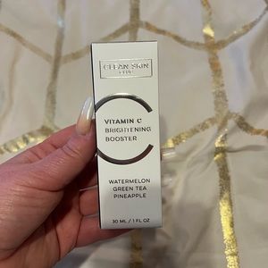 SOLD NIB Clean Skin Club Brightening Booster. Full Size